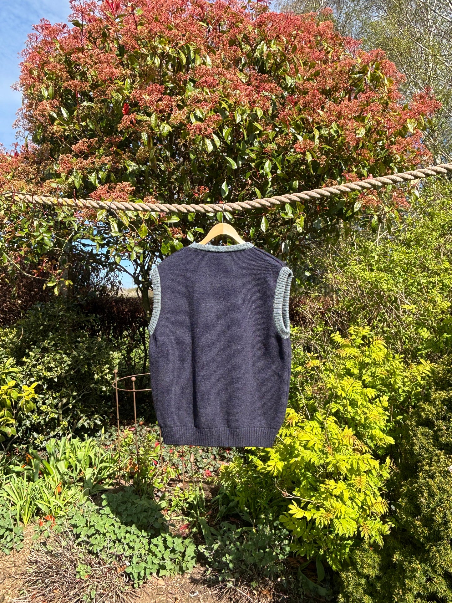 Kettlewell - Aysgarth V-Neck