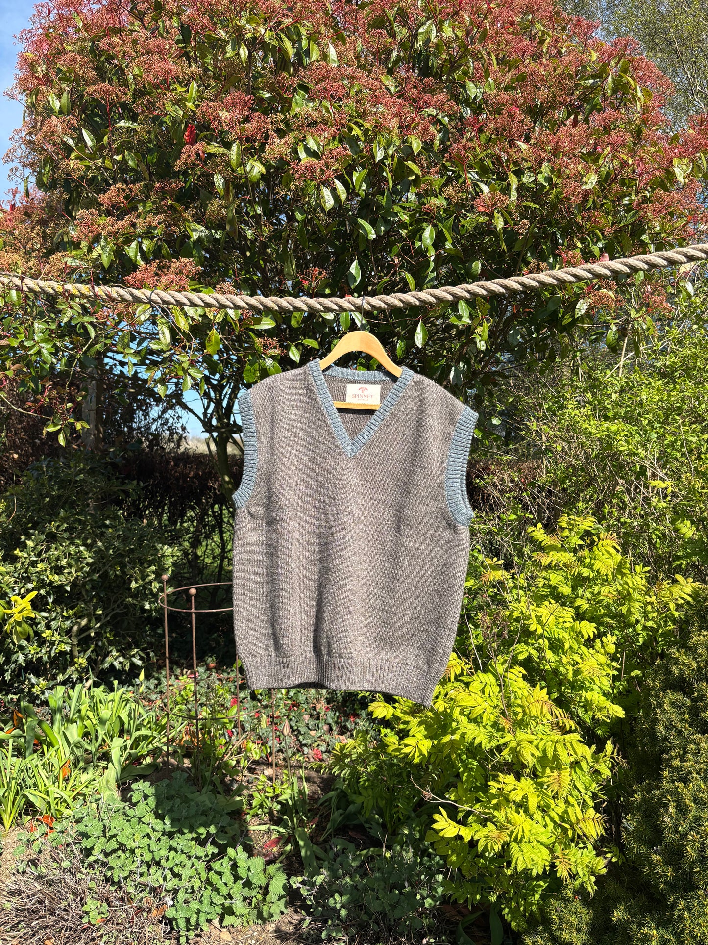Dentdale - Aysgarth V-Neck