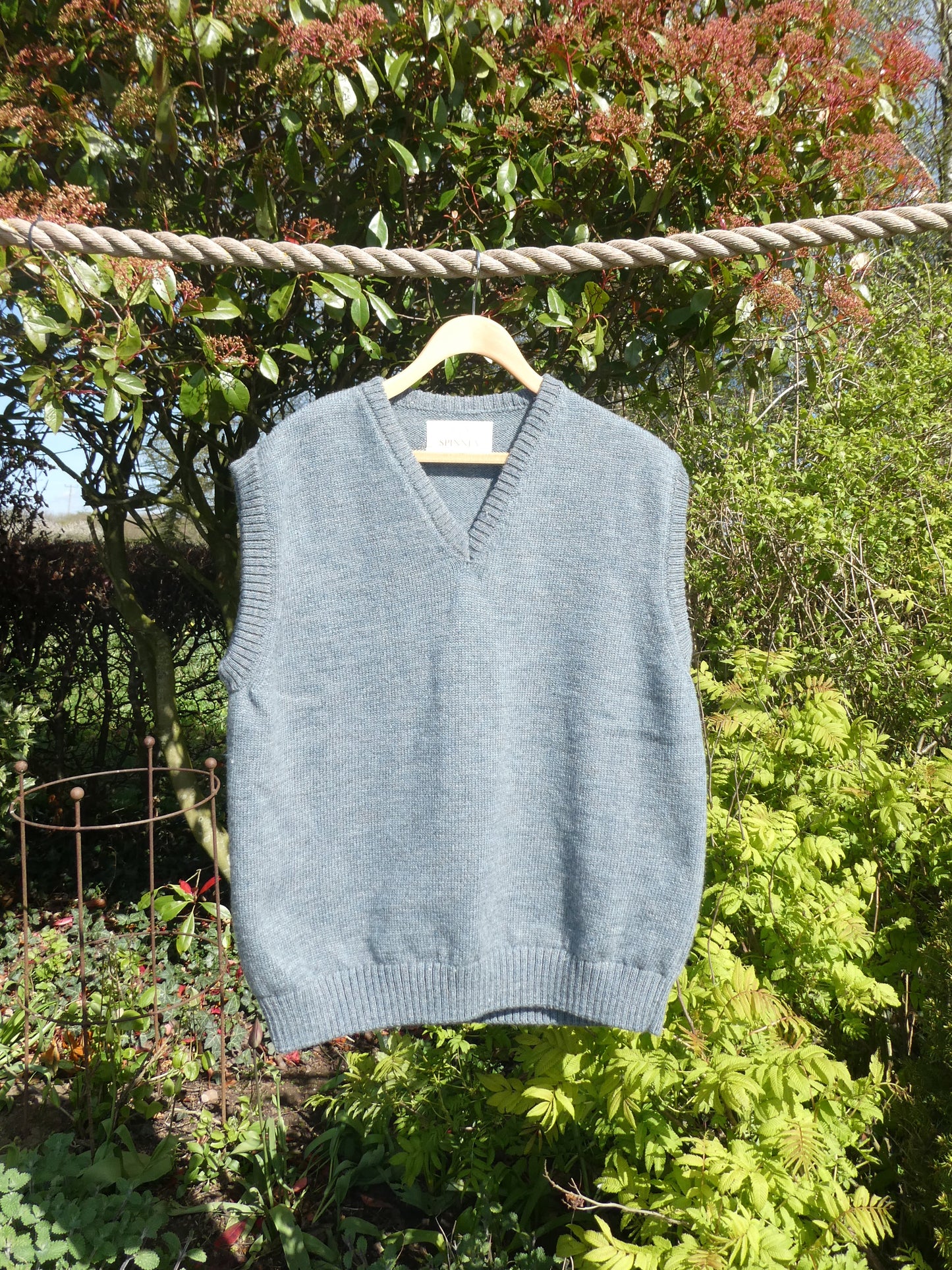 Aysgarth V-Neck